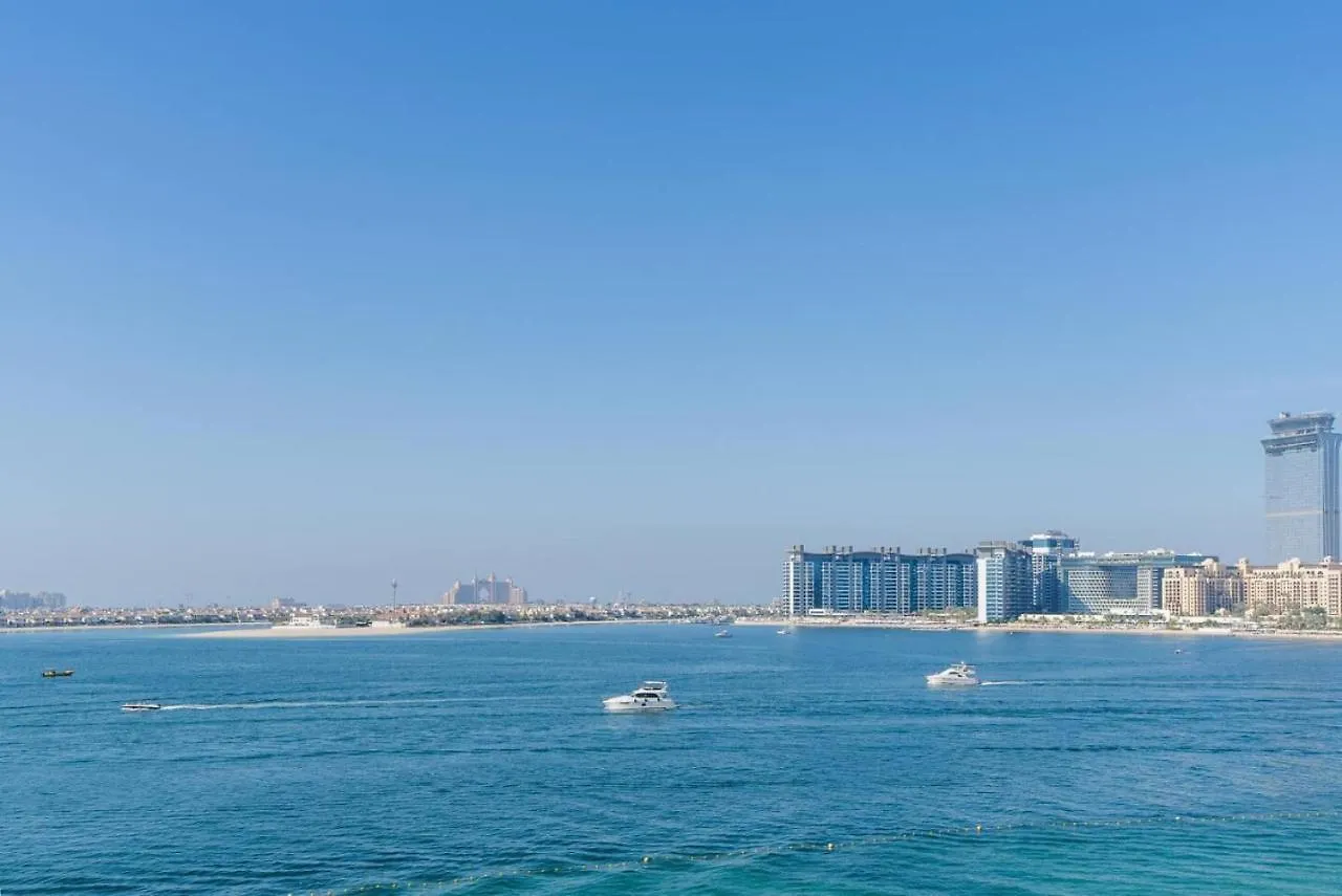 Ocean View And Private Beach Access - 2 Br Dubai 0*,