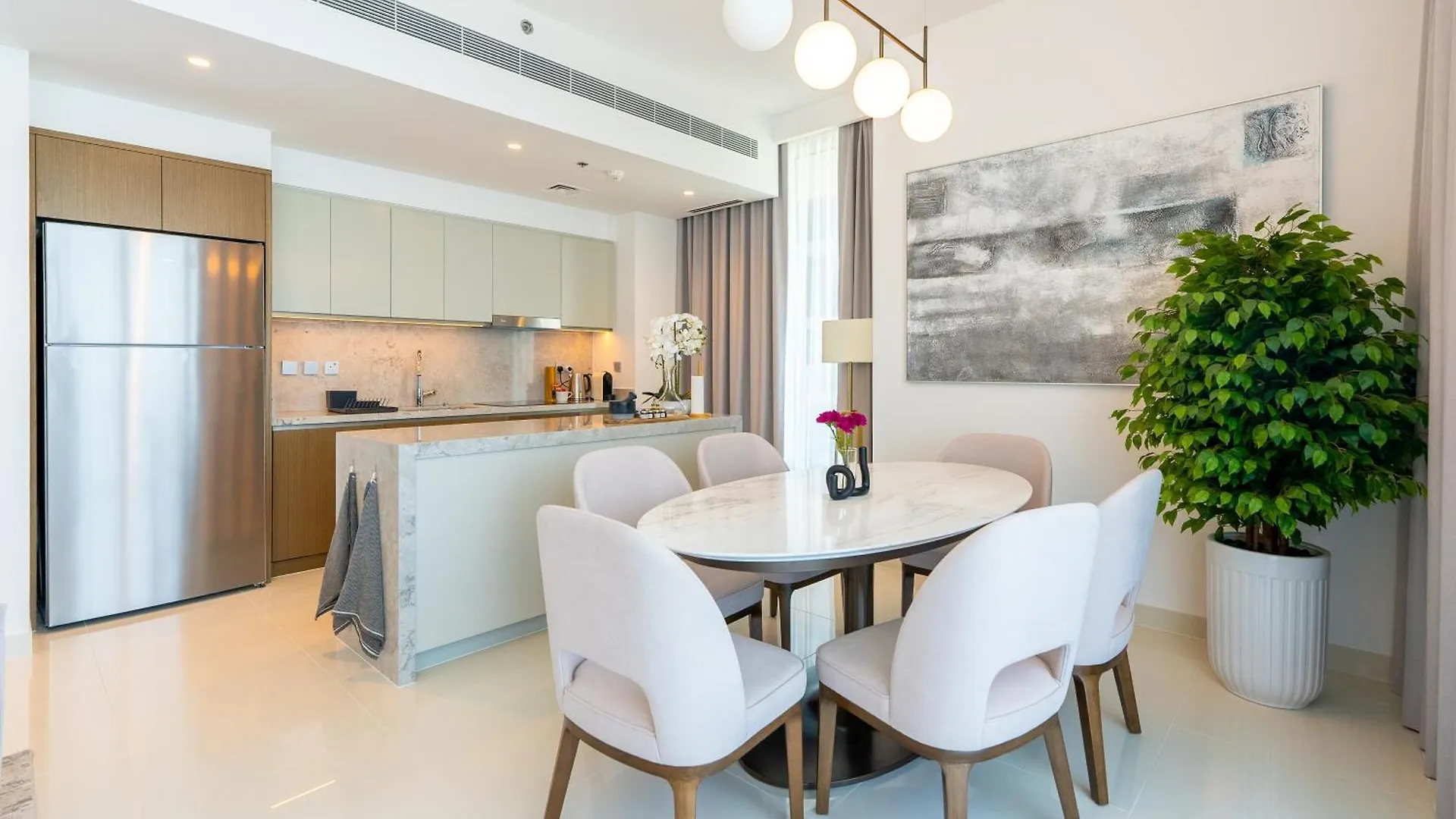 Apartment Ocean View And Private Beach Access - 2 Br Dubai